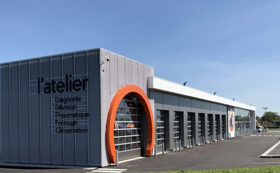 CREATION D’UN CENTRE AUTO E. LECLERC
