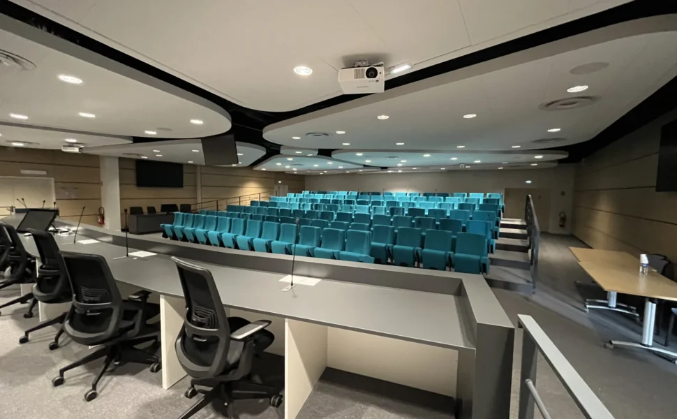 shema-espace-360-rehabilitation-bureaux-salle-de-conférence